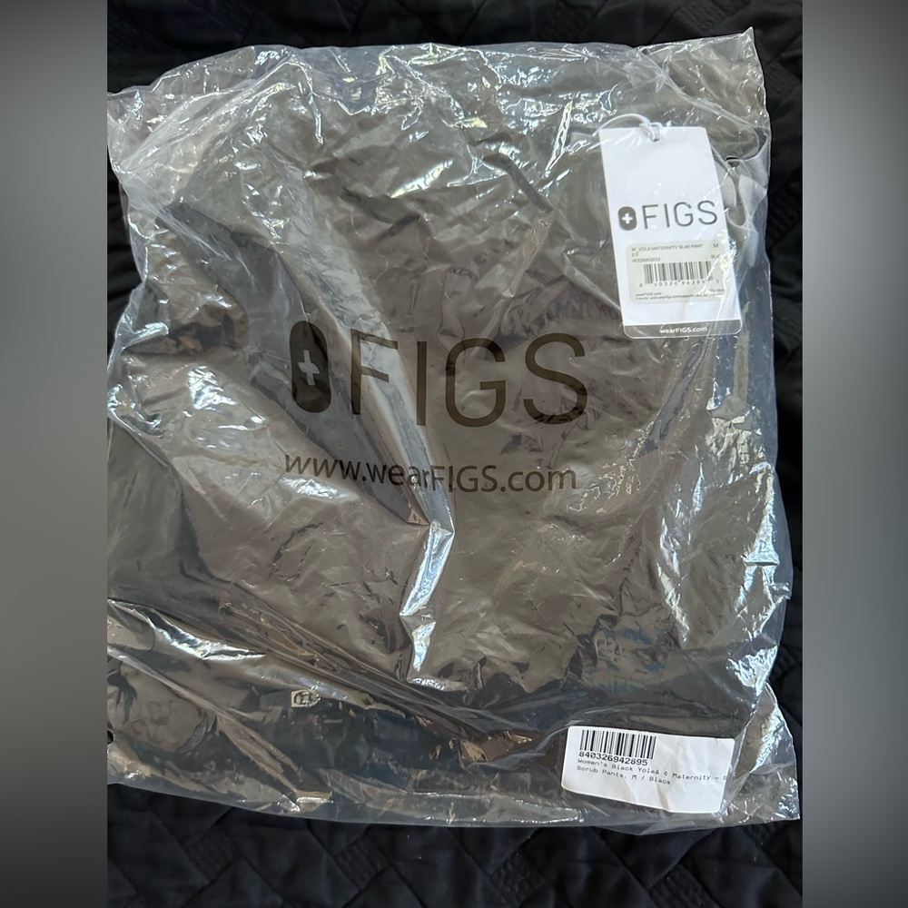 Figs Yola Maternity Scrub Pants